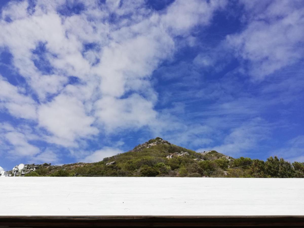 Mountain & Sea Apartments 콤메티에 외부 사진