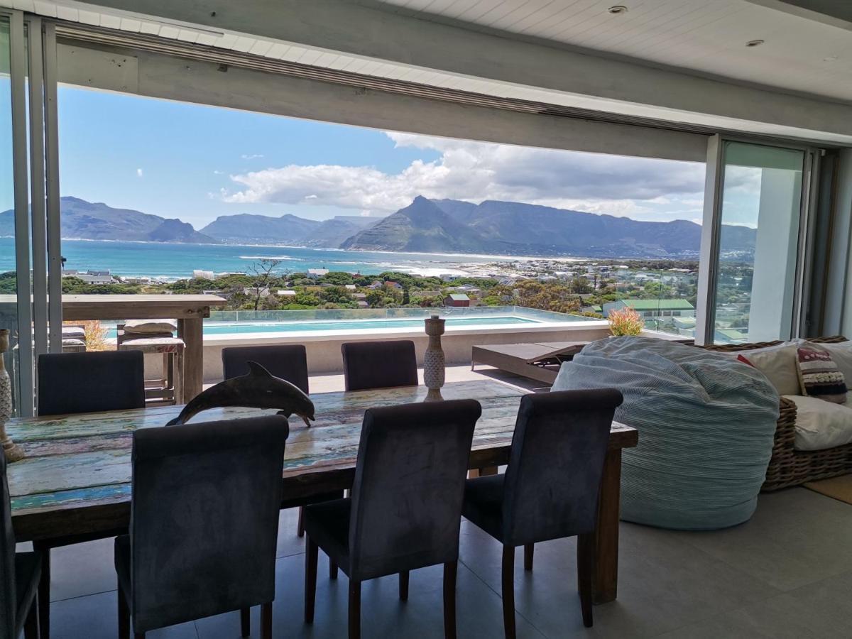 Mountain & Sea Apartments 콤메티에 외부 사진