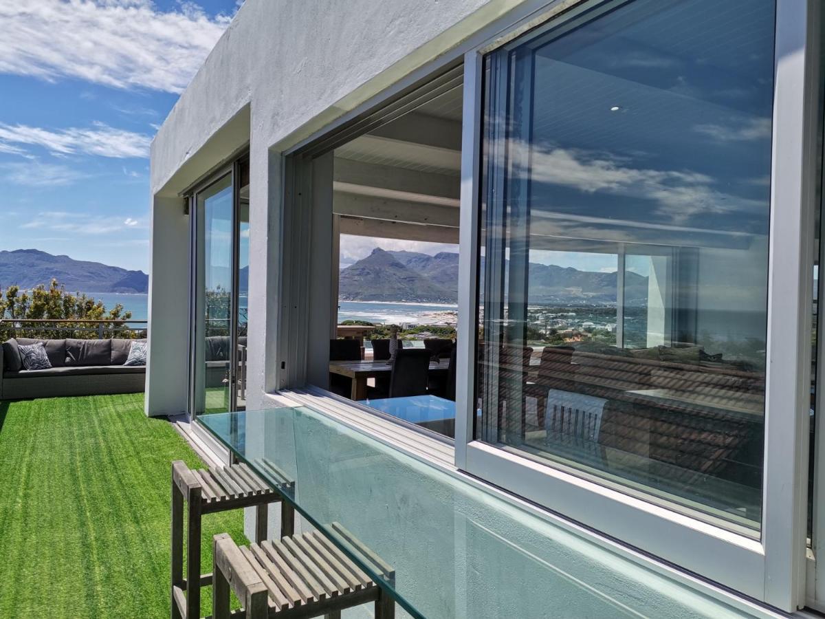 Mountain & Sea Apartments 콤메티에 외부 사진