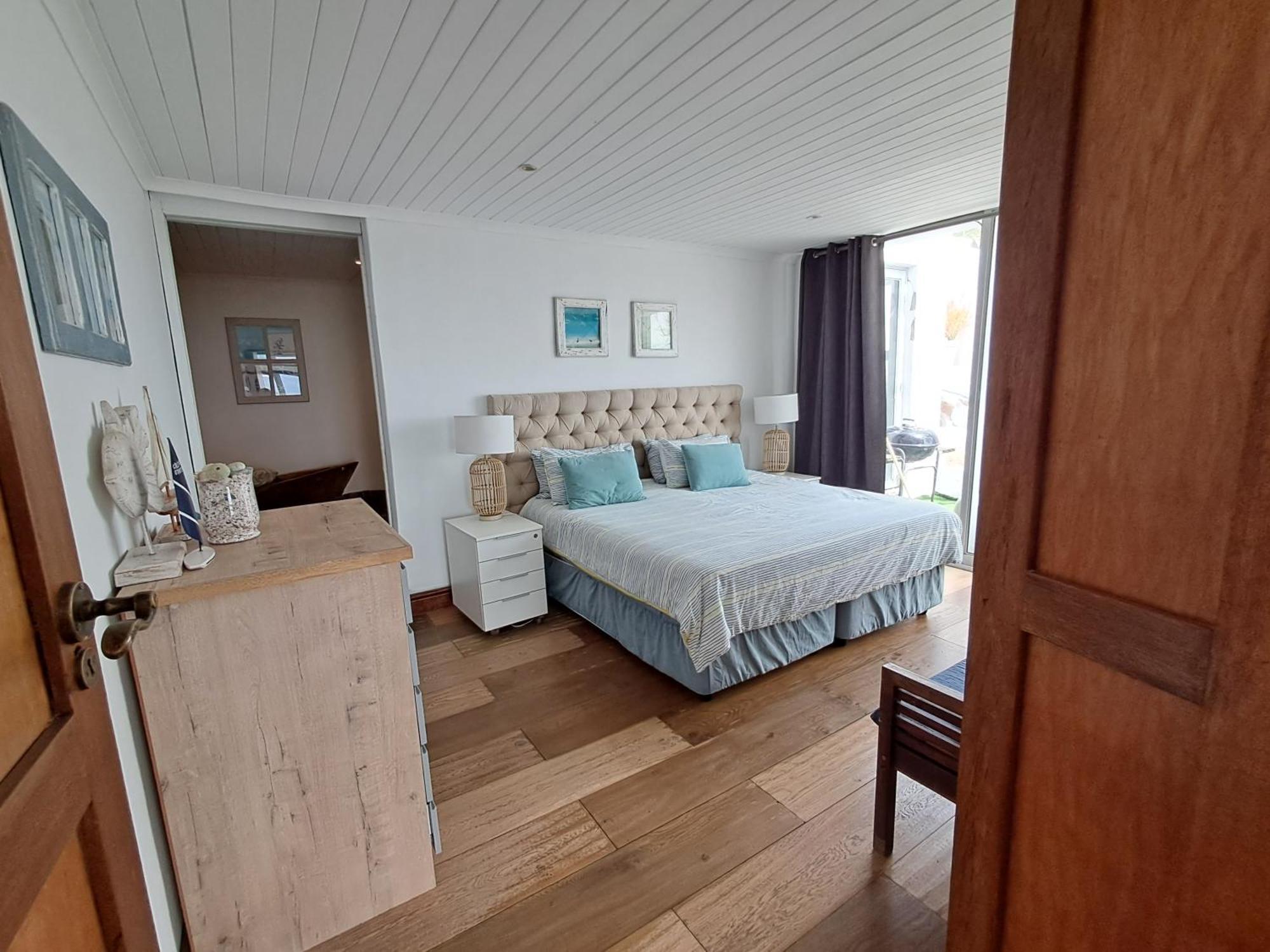 Mountain & Sea Apartments 콤메티에 외부 사진